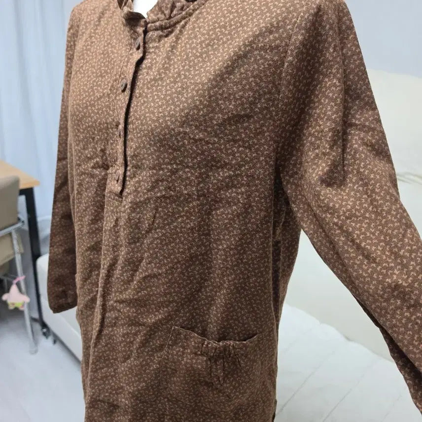 [BUNJANG] Generic Long Sleeve T-shirt L Size / <새상품>여성 긴팔 티셔츠 L사이즈