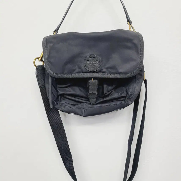 [BUNJANG] Tory Burch Scout Nylon Messenger Bag Crossbody / [정품] 토리버치 스카우트 나일론 메신저백 크로스백