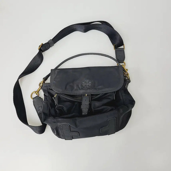 [BUNJANG] Tory Burch Scout Nylon Messenger Bag Crossbody / [정품] 토리버치 스카우트 나일론 메신저백 크로스백