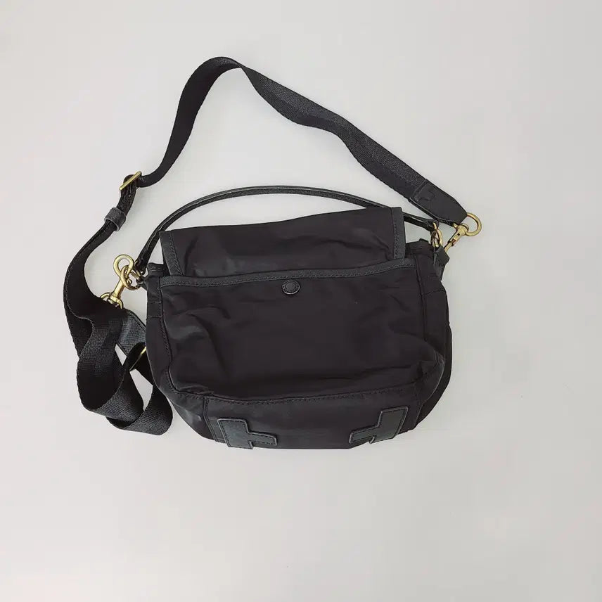 [BUNJANG] Tory Burch Scout Nylon Messenger Bag Crossbody / [정품] 토리버치 스카우트 나일론 메신저백 크로스백