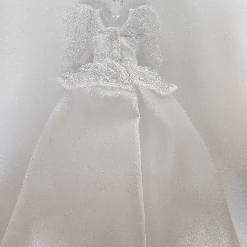 [BUNJANG] Barbie Wedding Dress Set / 바비인형 웨딩드레스
