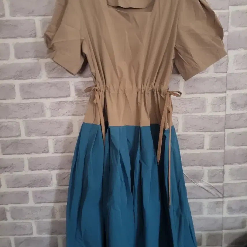 [BUNJANG] Beige Puff Sleeve Long Dress / 블루배색 베이지 퍼프 반팔 원피스/알뜰한여우