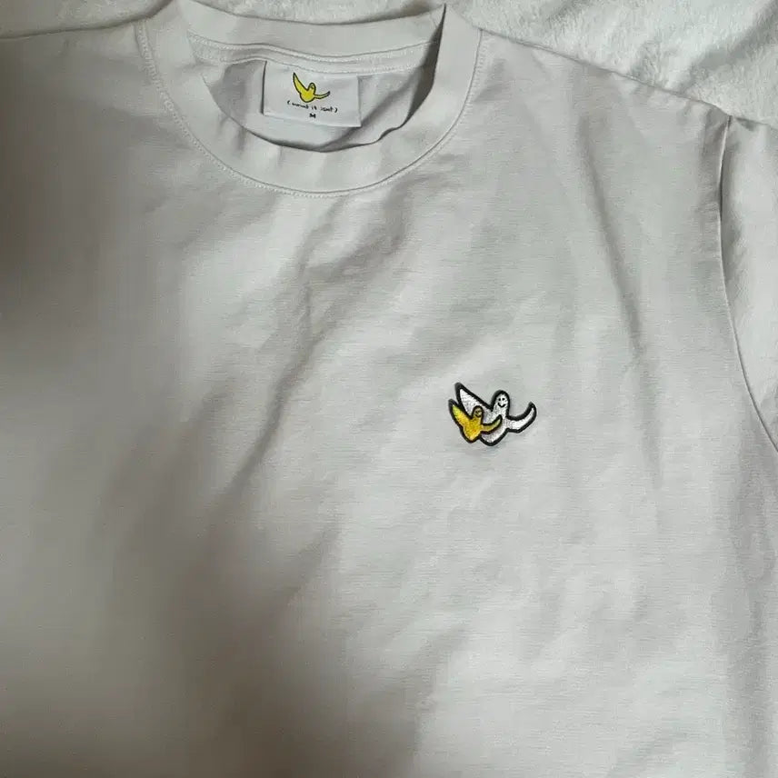 [SOLD OUT] 왓잇이즌 M 반팔