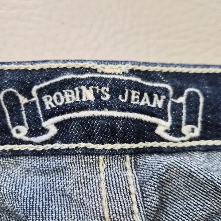 [SOLD OUT] ROBIN&