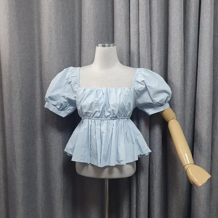 [BUNJANG] Banding Beauty Blue Blouse / 밴딩 뷰티 블루 블라우스