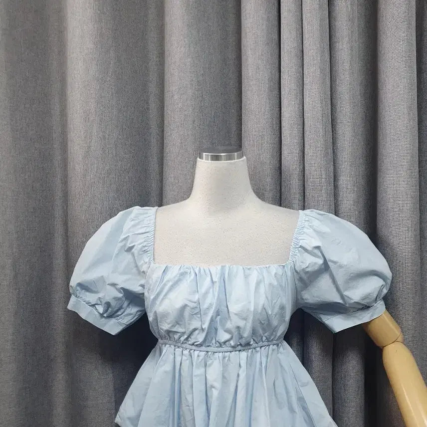 [BUNJANG] Banding Beauty Blue Blouse / 밴딩 뷰티 블루 블라우스