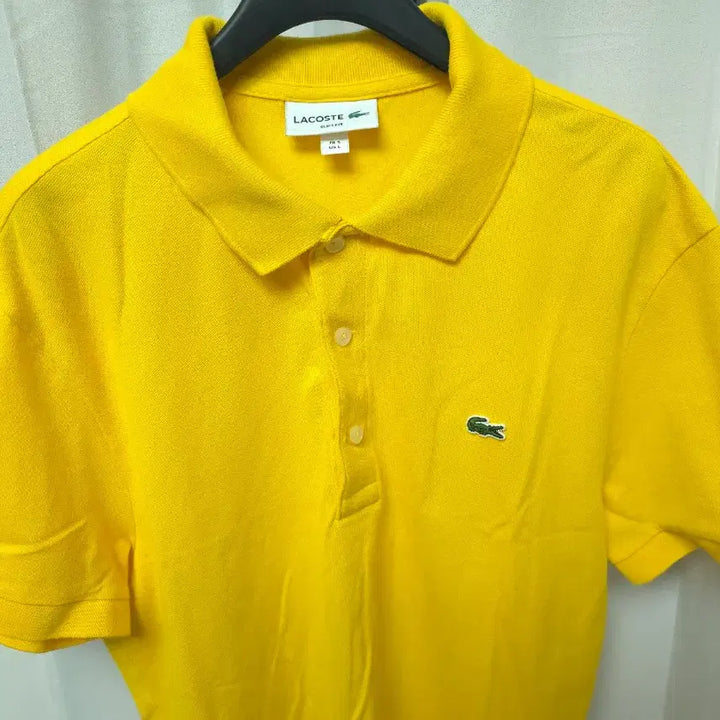 [SOLD OUT] 라코스테 노랑색 반팔 카라 티셔츠(사이즈L,105)