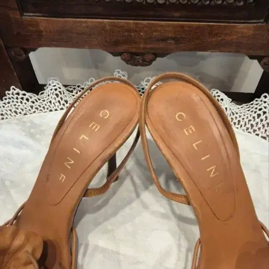 [BUNJANG] Celine Leather Sandals 36.5 / 셀린느  가죽  샌들   36반
