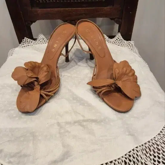 [BUNJANG] Celine Leather Sandals 36.5 / 셀린느  가죽  샌들   36반