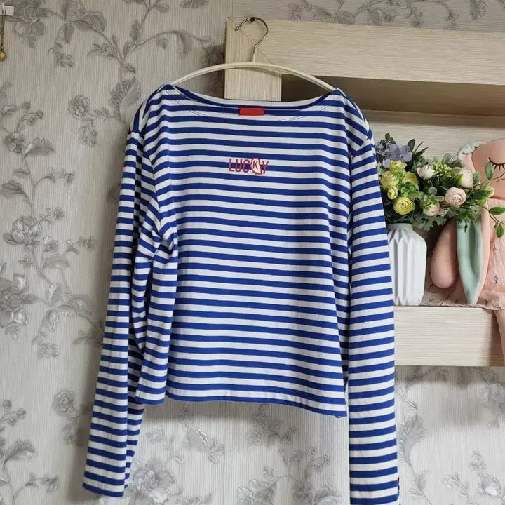 [BUNJANG] Lucky Chouette Striped Long Sleeve T-Shirt / 럭키슈에뜨 티셔츠 38