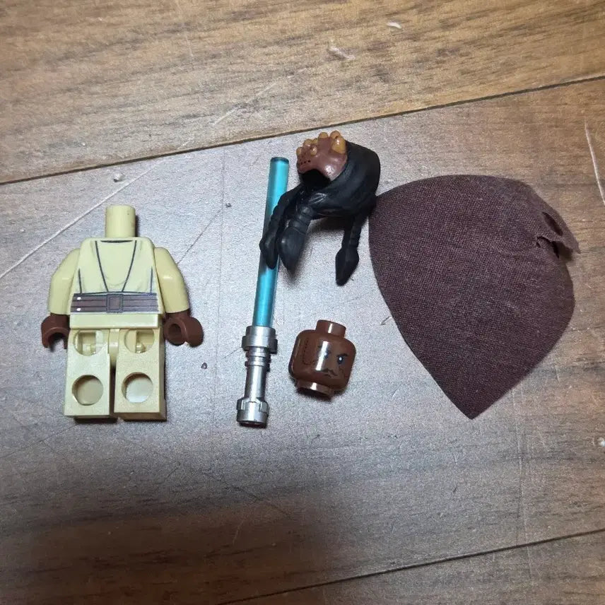 [BUNJANG] Lego Star Wars Agen Kolar Minifigure / 레고 스타워즈 제다이 마스터 에이젠 콜러 미니피규어 9526(sw0421