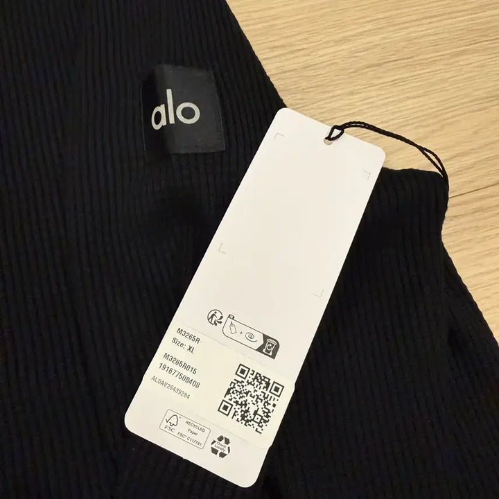 [BUNJANG] XL Alo Waffle Long Sleeve Crew Black / [XL] 알로 와플 롱슬리브 크루 블랙