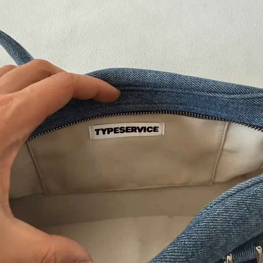 [BUNJANG] TYPESERVICE Denim Shoulder Bag / 타입서비스(TYPESERVICE) 데님 숄더백