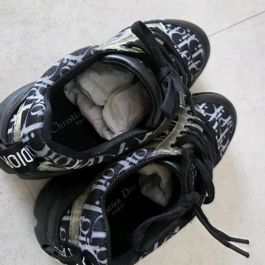 [SOLD OUT] 오블리크 스니커즈 블랙 250