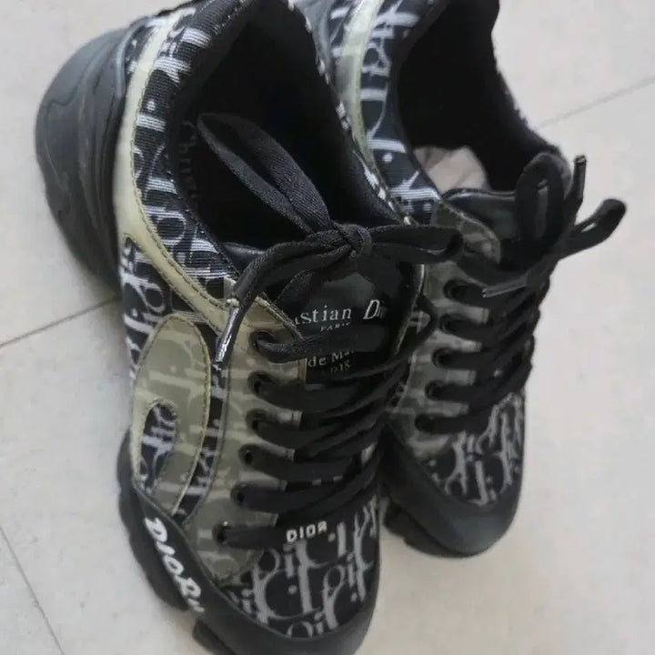 [SOLD OUT] 오블리크 스니커즈 블랙 250