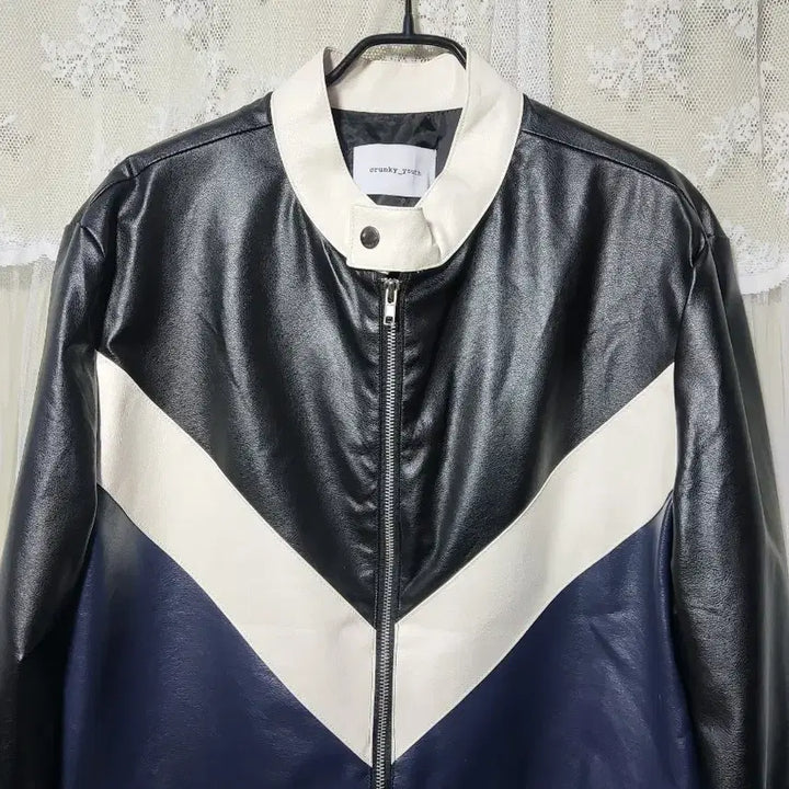 [BUNJANG] Crunky Youth Color Block Crop Leather Jacket / 크렁키유스 crunky_youth 배색 크롭 레더 자켓