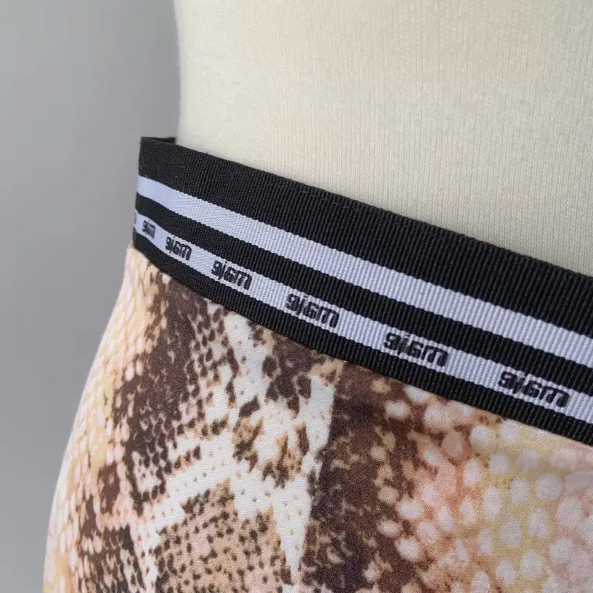 [SOLD OUT] 26 maje 마쥬 패턴 밴딩 스커트