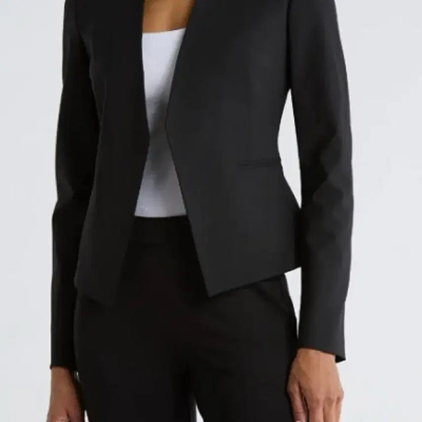 [BUNJANG] 띠어리 THEORY 라나이 오픈 자켓 노카라 브이넥 화이트 오피스룩출근룩 / 띠어리 THEORY 라나이 오픈 자켓 노카라 브이넥 화이트 오피스룩출근룩