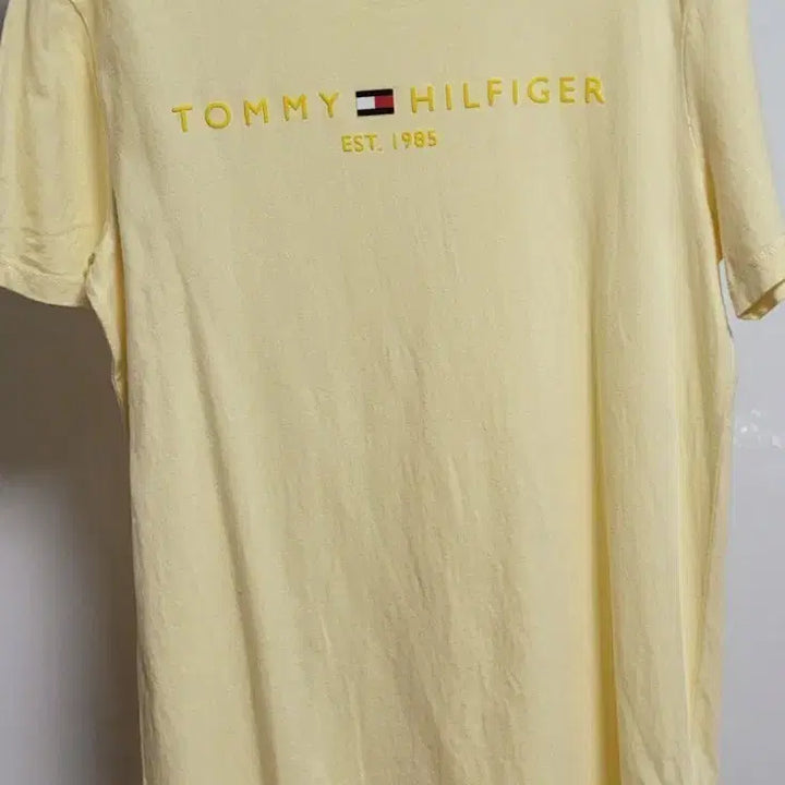 [SOLD OUT] 타미힐피거 레몬색 반팔티 M 사이즈
