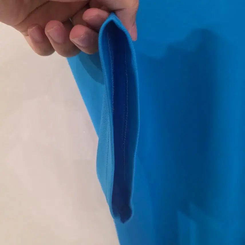 [BUNJANG] 컬럼비아 블루 반팔 집업 티셔츠 100L / 컬럼비아 블루 반팔 집업 티셔츠 100L