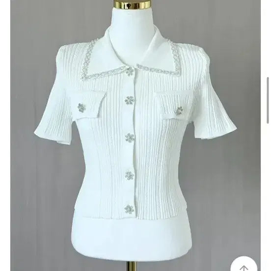 [BUNJANG] Cubic Collar Knit Cardigan / 큐빅 카라 니트 가디건 수입의류