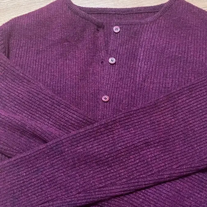 [BUNJANG] Modimood Cranberry Cardigan / 모디무드 크렌베리색 가디건