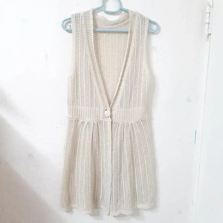 [BUNJANG] Ivory Knit Long Vest Cardigan / 아이보리 니트 롱 조끼 가디건