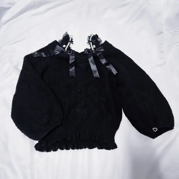 [BUNJANG] Liz Lisa Black Off-Shoulder Knit / 정품) 희귀 리즈리사 블랙 오프숄더 니트