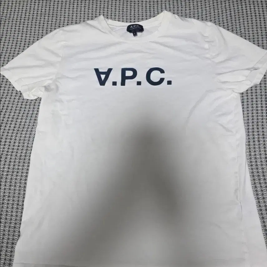 [SOLD OUT] A.P.C. 아페쎄 흰색 반팔 티셔츠 L