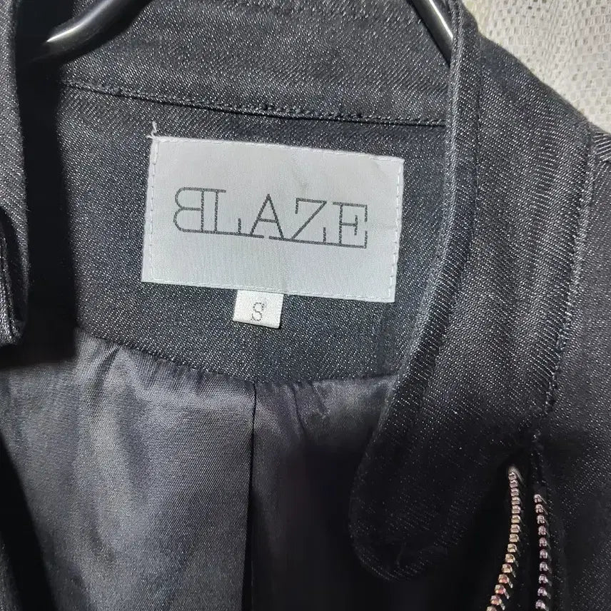 [BUNJANG] BLAZE Black Denim Rider Jacket / 블레이즈 BLAZE 블랙 데님 라이더 자켓(쟈크 1단 2단변형)