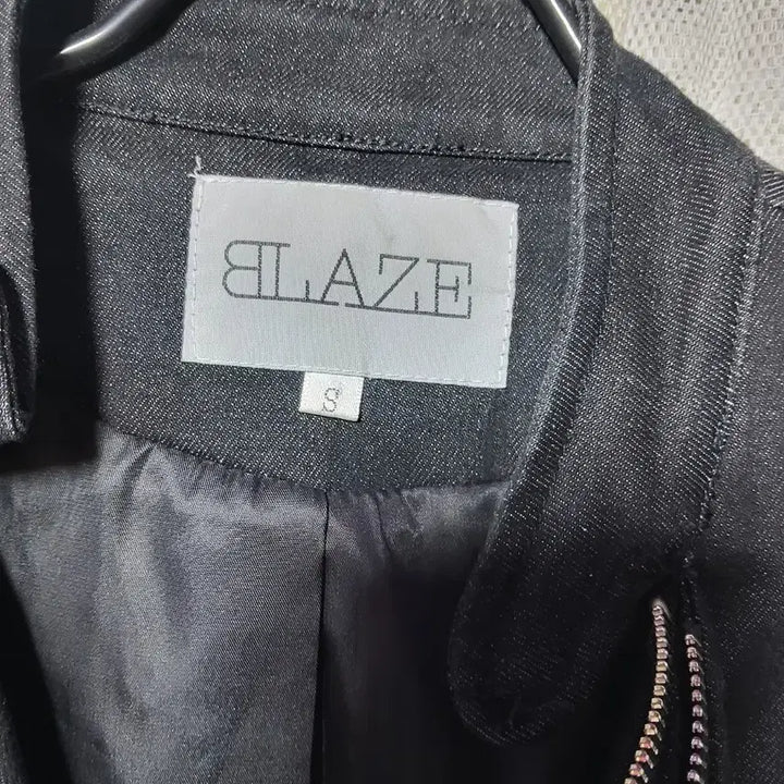 [BUNJANG] BLAZE Black Denim Rider Jacket / 블레이즈 BLAZE 블랙 데님 라이더 자켓(쟈크 1단 2단변형)