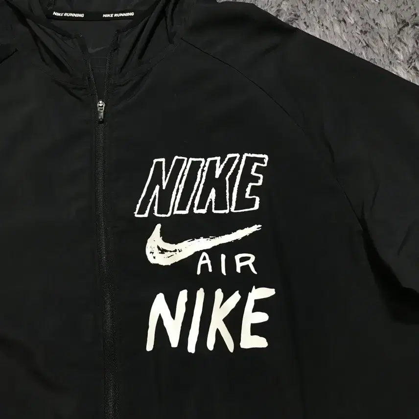 [BUNJANG] Nike Essential Hooded Windbreaker Jacket - Black - Men&
