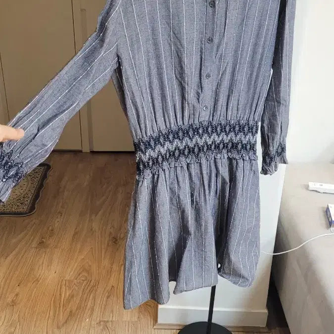 [BUNJANG] Maje Linen Blend Striped Dress - Size 1 / 마쥬 maje 린네소재 원피스 -1사이즈