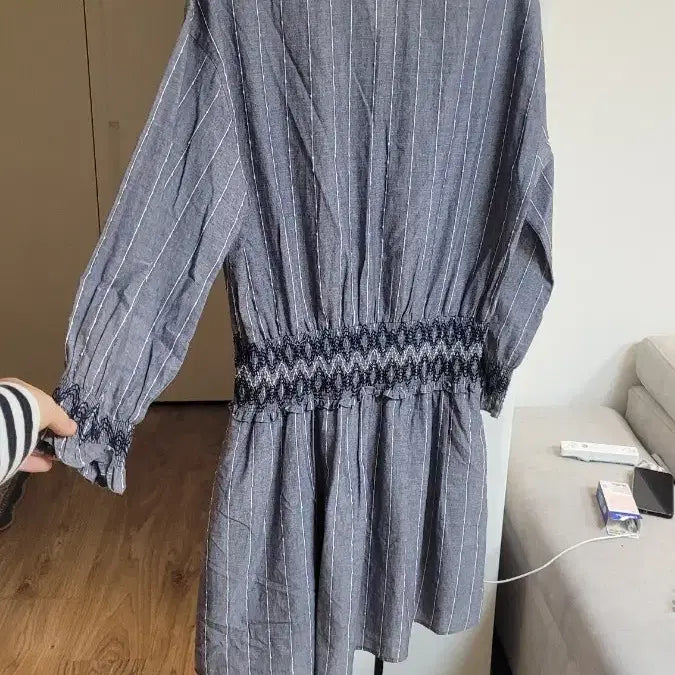 [BUNJANG] Maje Linen Blend Striped Dress - Size 1 / 마쥬 maje 린네소재 원피스 -1사이즈