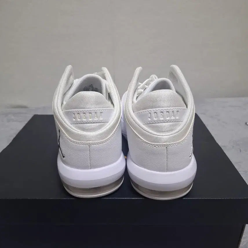 [BUNJANG] Nike Jordan Flight Origin 4 295mm Shoes / 나이키 조던플라이트 오리진 4 295mm 새상품