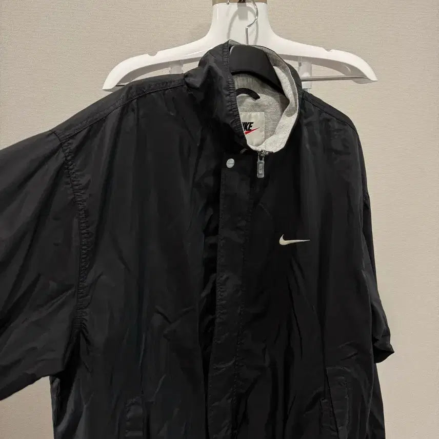 [SOLD OUT] 나이키 바람막이 자켓