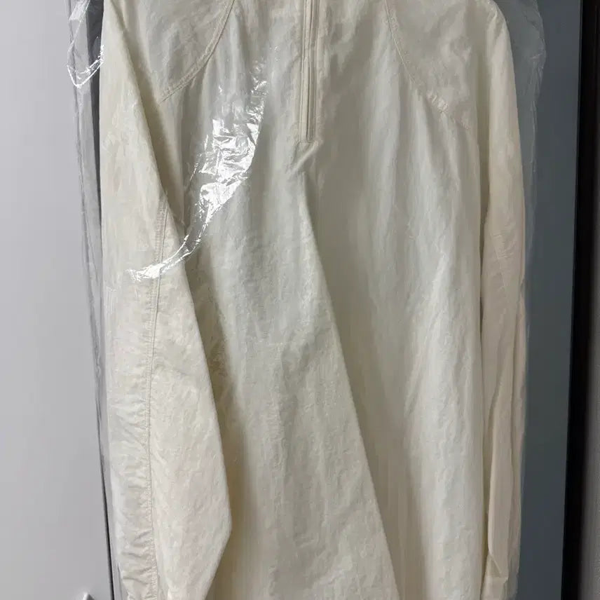 [SOLD OUT] 택달린새상품) 에토스 벌룬 스트링 맨투맨