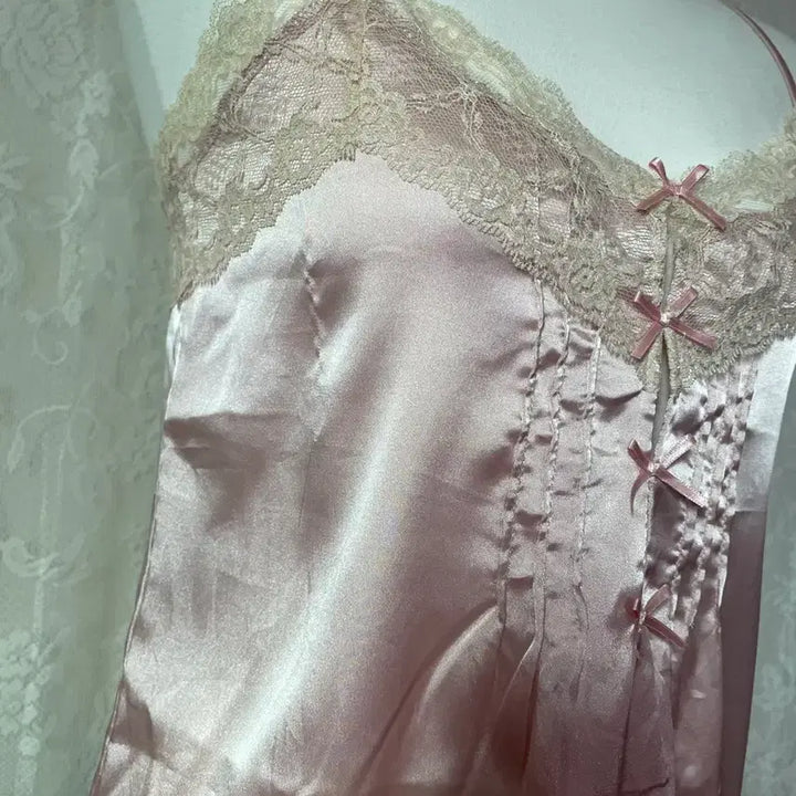[BUNJANG] Romantic Pink Satin Lace Camisole / 로맨틱 핑크 새틴 레이스 캐미솔