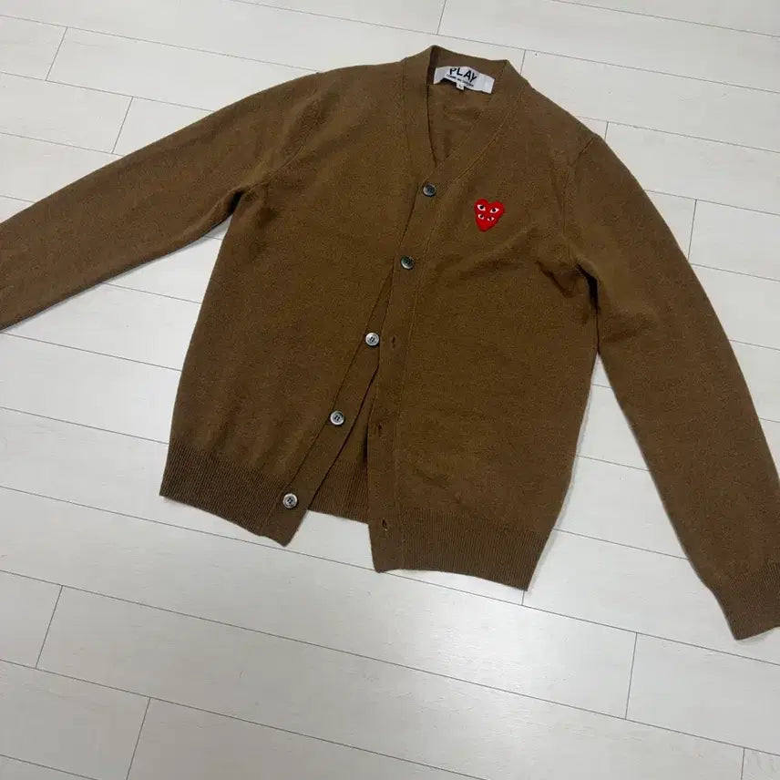 [BUNJANG] Comme des Garcons Double Heart Cardigan - L Size / 꼼데가르송 더블하트 가디건 L 사이즈  상태 9.7/10  사진찍고 절대