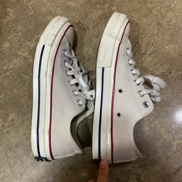[BUNJANG] Converse Chuck Taylor Low Ivory Sneakers / 컨버스 척테일러 로우 아이보리 235