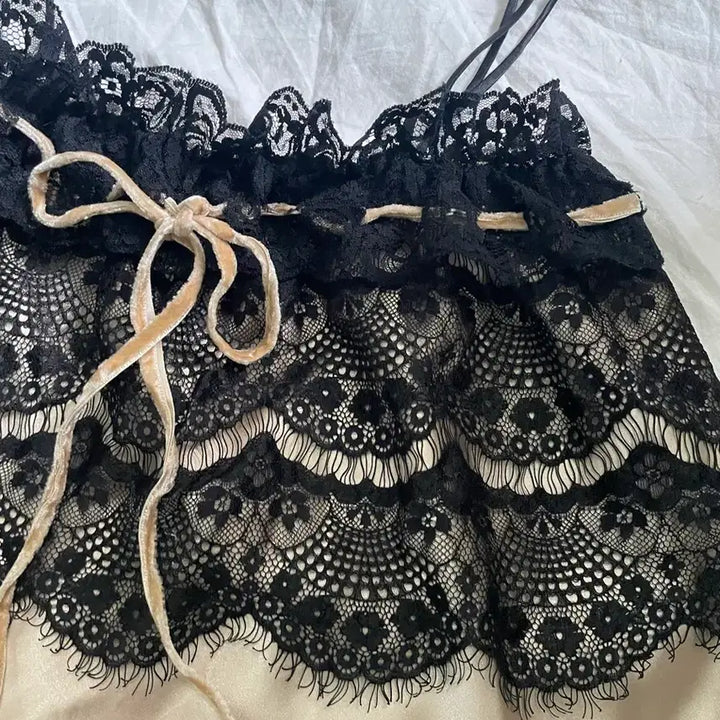 [BUNJANG] Romantic Lace Satin Camisole Top / 로맨틱 레이스 새틴 캐미솔 탑
