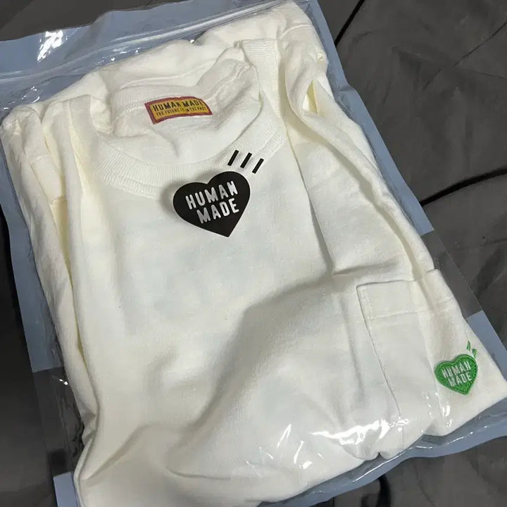 [SOLD OUT] (XL) 휴먼메이드 교토 한정 하트 반팔티 화이트