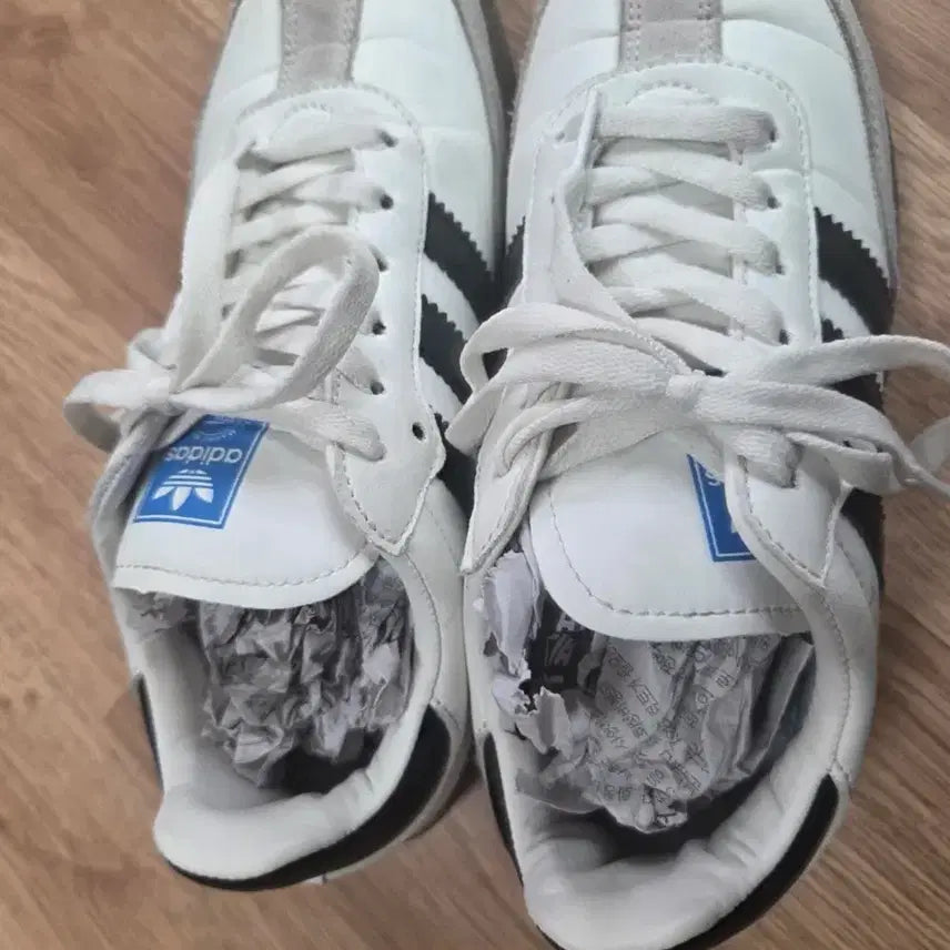 [BUNJANG] Adidas Samba White and Black Sneakers / 아디다스 삼바 흰검 운동화