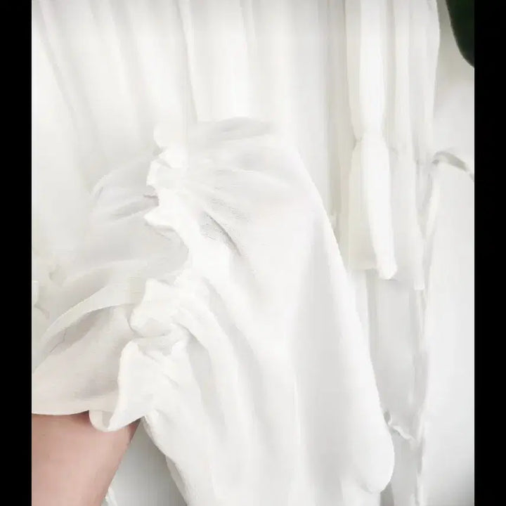 [BUNJANG] Dint Sheer Loose Fit Chiffon Long Dress / 딘트 여리여리 루즈핏 쉬폰 롱 원피스 /프리