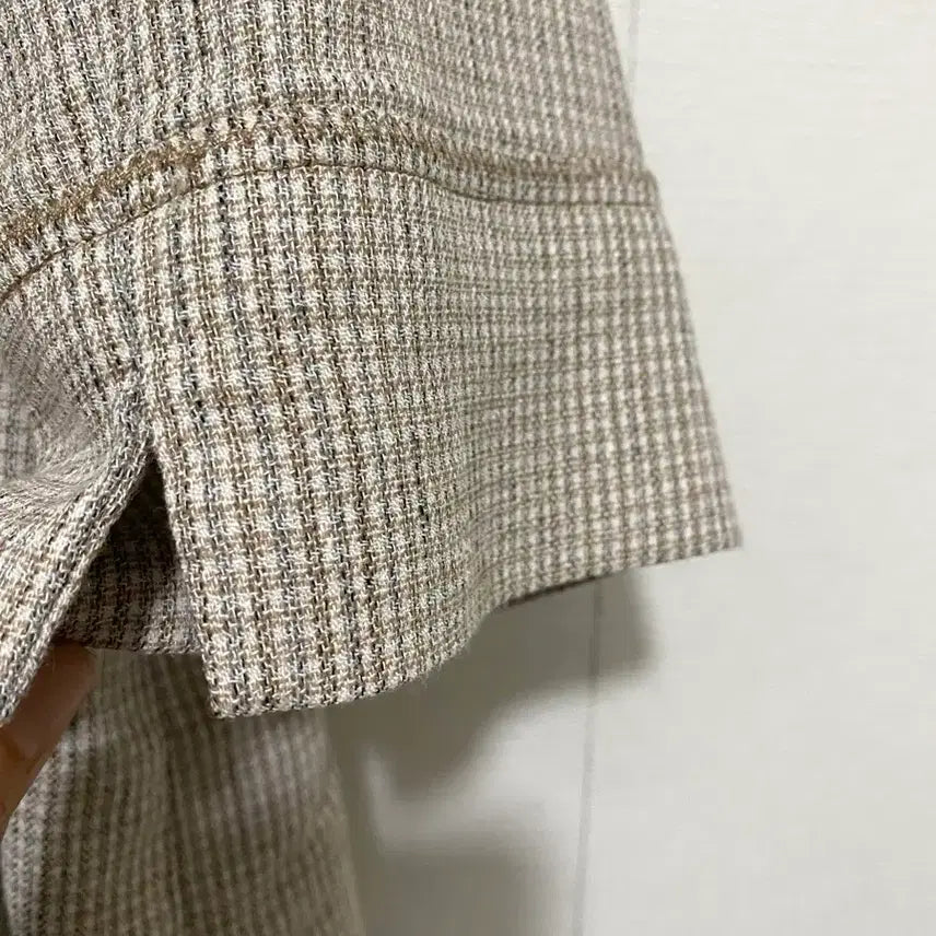 [SOLD OUT] 더레노마 마혼방 체크카라넥 하프 자켓 23SS