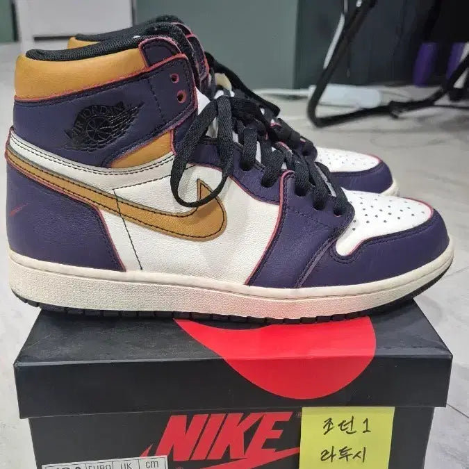 [BUNJANG] Nike Jordan 1 SB LA to Chicago Sneakers / [270] 조던1 SB 라투시 (LA TO CH)