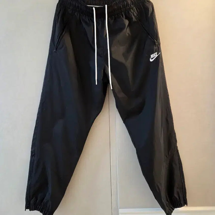 [SOLD OUT] 나이키 우븐 바지 L