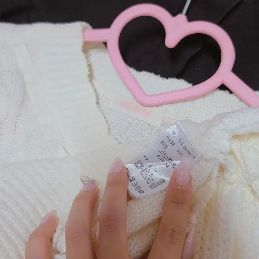 [BUNJANG] Liz Lisa Twin Bunny Knit Sweater / 정품) 리즈리사 트윈버니 니트 화이트