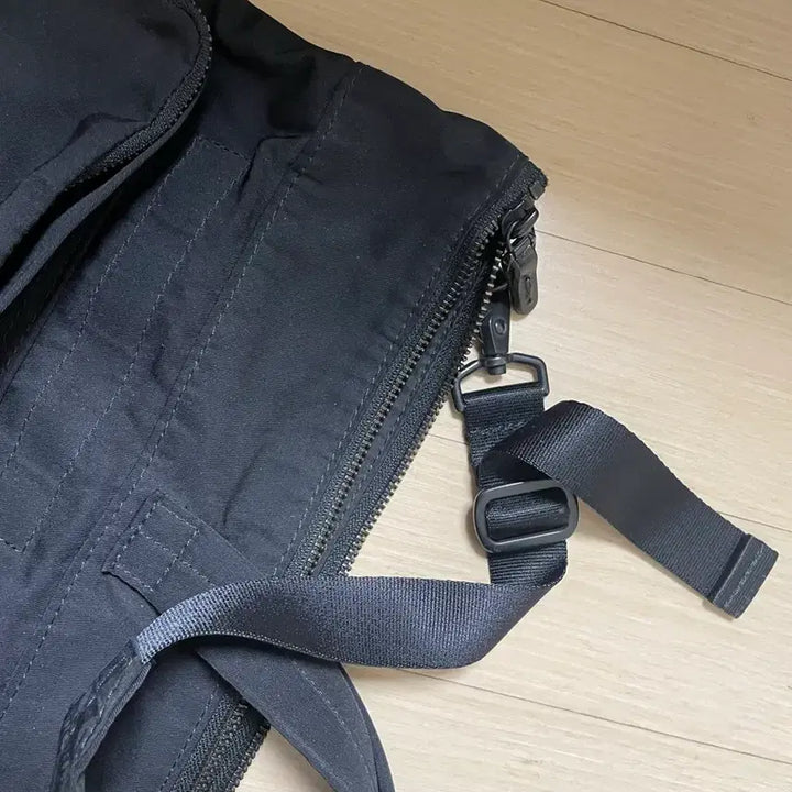 [SOLD OUT] 아미아칼바 개버딘 헬멧백