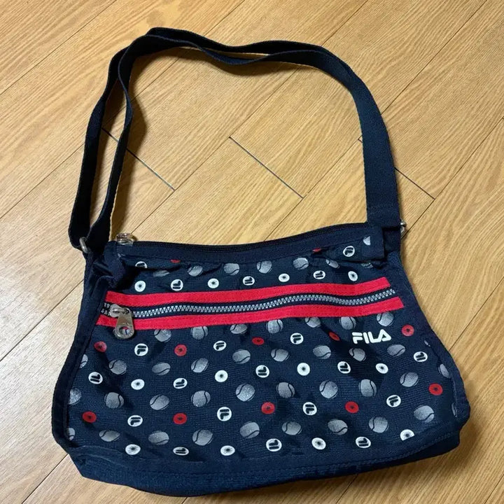 [SOLD OUT] 휠라 가방